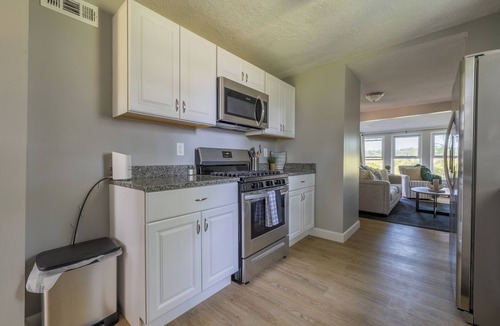 Warwick Apartment | Our home boasts gorgeous views and a short walk from the beach & marina.