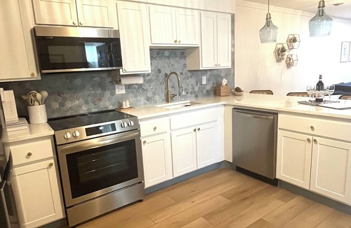 Port Clinton Condo | Our Lake Blyss 3 Bed/2 Bath Condo at The Shores Check out our fall rates!
