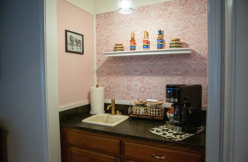 Stillwater House | Out West Hideout Sleeps 10
