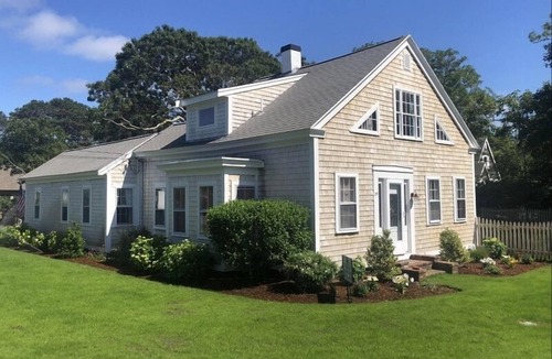 Harwich Port House | Outstanding In Town Location Near Bank Street Beach!