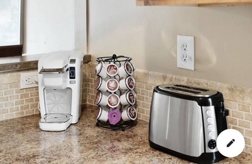 Lenexa House | Overland Park - 20 min from arrowhead stadium