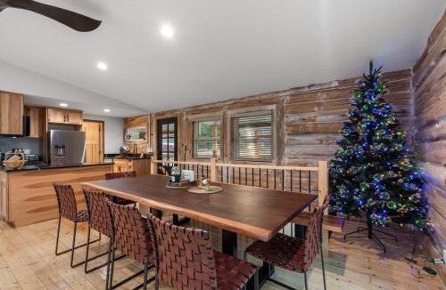 Wisconsin Dells House | Overland Retreat