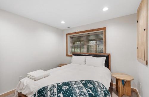 Wisconsin Dells House | Overland Retreat