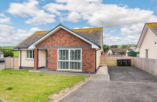 Drummore House | Oystercatcher