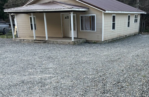 Sarah Ann House | Papa Bear's Den! “The perfect location to visit the trails”