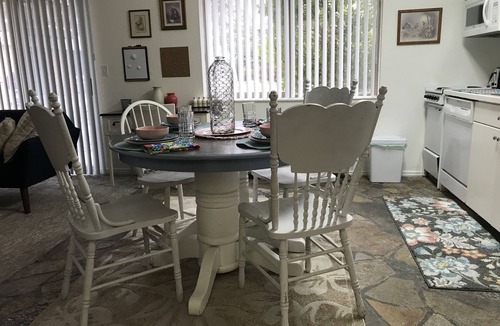 West Valley City Condo | Park City 25 minutes away. Close to snow skiing. Large private 1 bedroom condo