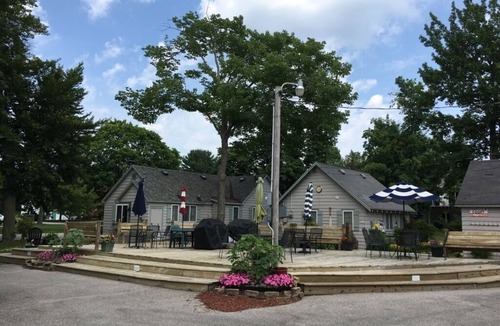 Ludington Apartment | Parkview Cottage #10 One Half Block to Beach - Sleeps 2