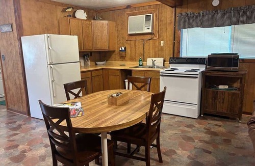 Eckerty Cabin | Patoka Lake Adjoining Cabin #7A at Patoka 4 Seasons Resort