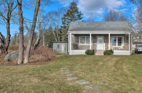 Tenants Harbor Cottage | Pauls Cottage in Tenants Harbor, 1 Min to Shore