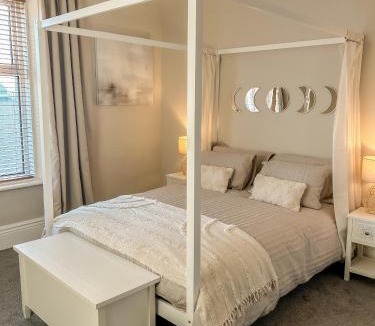 Cullercoats Apartment | Paupies Place Seaside Stay