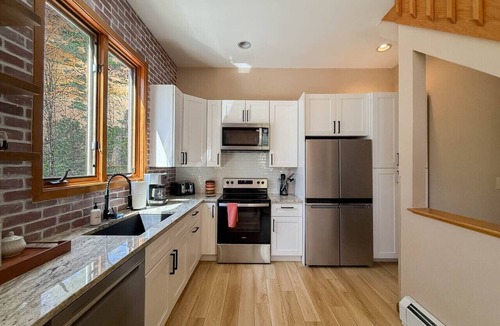 North Conway Villa | Peace In The Pines | Private North Conway Retreat