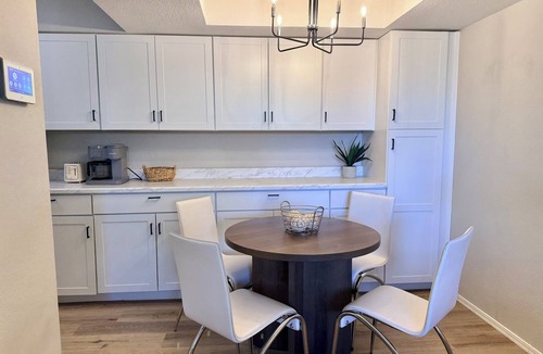 South Tulsa Condo | Peaceful 1-bedroom condo with AC in vibrant Tulsa