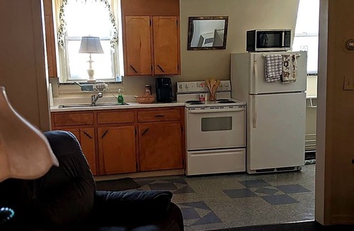 Canaan Apartment | Peaceful 2-bedroom apartment with AC in charming Canaan