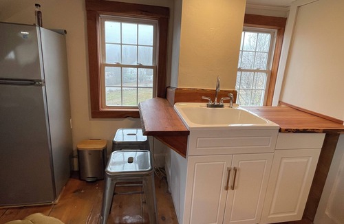 Center Lovell Apartment | Peaceful 2-bedroom apartment In updated farmhouse!