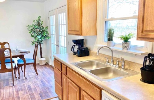 Fairborn House | Peaceful 3BR Home w/ Fenced YRD | Near WSU + WPAFB