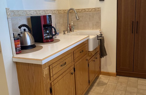 Brainerd House | Peaceful 5-Bedroom Family Retreat - Main House & Cabin on Camp Lake
