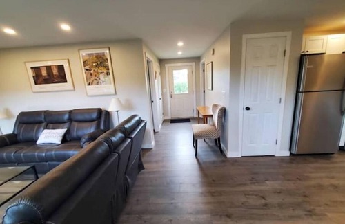 Thomaston House | Peaceful, Centrally Located Home with Seasonal River Views