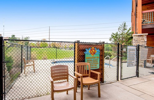 Wisconsin Dells Condo | Peaceful gem with golf course - near Noah’s Ark & Mt. Olympus