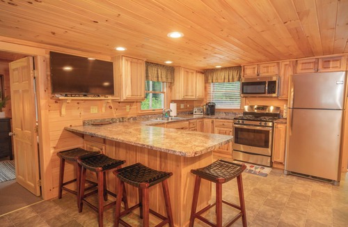 Rangeley Plantation Cabin | Peaceful Lakeside Cabin