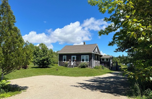 Seal Cove House | Peaceful & quiet home under 10 minutes from Acadia National Park. DOG FRIENDLY!