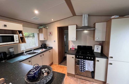Whitley Bay House | Peaceful Whitley Bay Getaway with Shared Indoor Pool