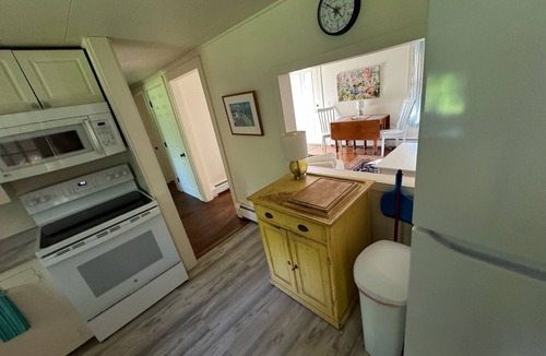 York Harbor House | Peaceful York Beach Cottage: Private Cul-de-Sac, Nature Views, Minutes to Shore
