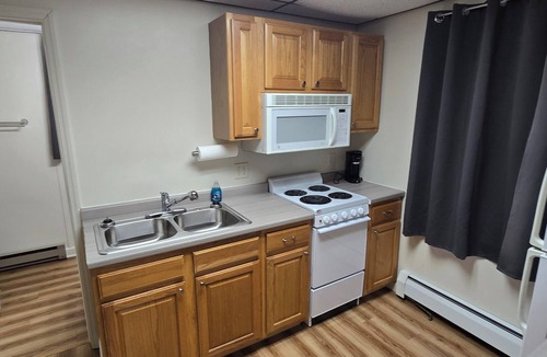 Langdon Apartment | Perfect 1-bedroom apartment with AC in peaceful Langdon