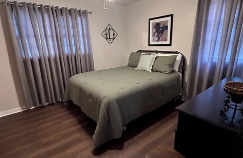 Clovis House | Perfect 2-bedroom house with AC in charming Clovis