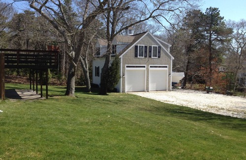 North Chatham Apartment | Perfect couples escape. Close to beaches, great biking & walking & pet friendly.