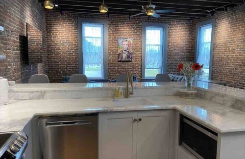 Lebanon Apartment | Perfect for Bourbon Trail adventures!