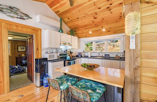 Winthrop Cabin | Perfect getaway on the lake!