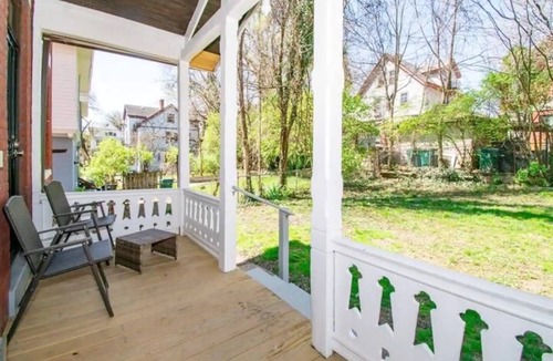 Mount Auburn House | Perfect Historic Cincinnati Getaway Near Downtown!