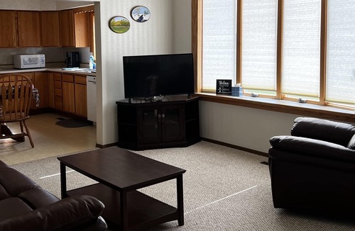Nelson County House | Perfect Hunting or Fishing cabin!