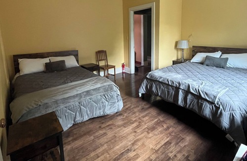 Fond du Lac Apartment | Perfect location-short walk to downtown and Lakeside Park Close to hwy 41 & 151