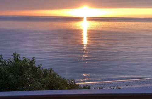 Wellfleet House | Perfect spot for a lovely autumn getaway! September and October dates now open!