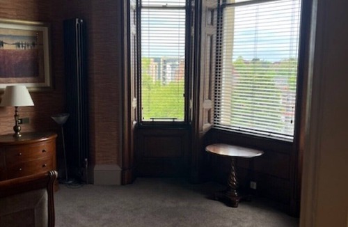 West End Apartment | Period townhouse apartment situated at the heart of Edinburgh's West end