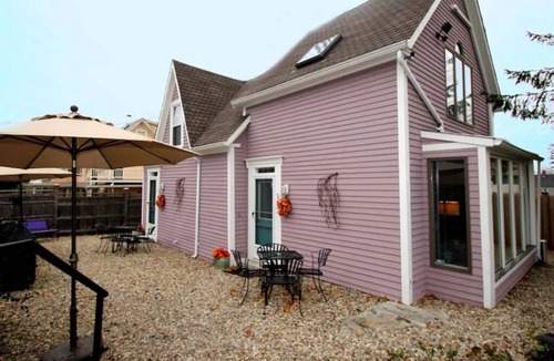 Rockport Cottage | PERIWINKLE COTTAGE #1 - OPEN ALL YEAR - walk to everything, parking, wifi, quiet