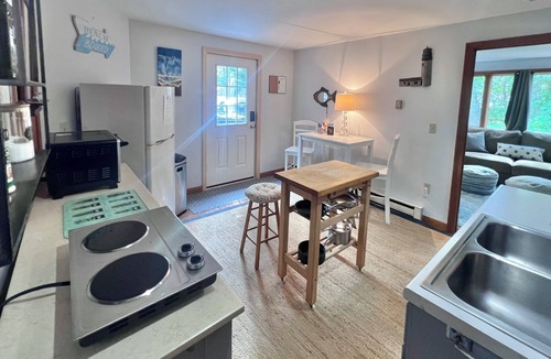 South Orleans Apartment | Pet Friendly, Close to Beaches, Golf, Dining, Shopping, Includes Linens(2396)