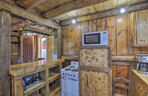 Fond du Lac Apartment | Pet-Friendly Countryside Cottage w/Fire Pit!