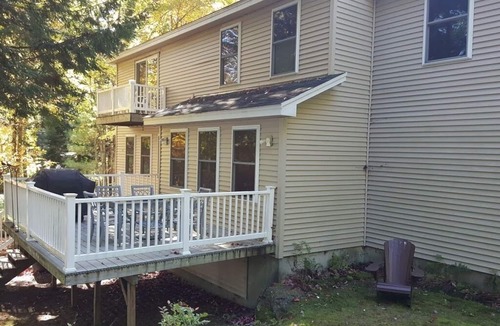 Raymond House | Pet-friendly home on peaceful Raymond Pond with beautiful sunrise views!