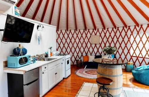 Penn Yan Cabin | Pet Friendly Keuka Yurt in Penn Yan, New York
