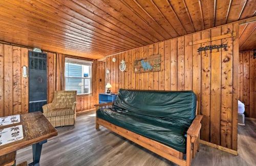 Houghton Lake House | Pet-Friendly Lake Cabin with Dock & Kayaks & Fire Pit in Houghton Lake, Michigan