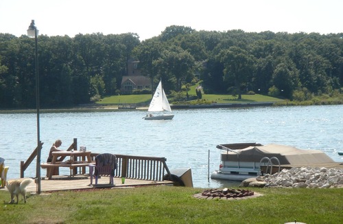 Norton Shores House | Pet Friendly Lakefront Beach Cottage