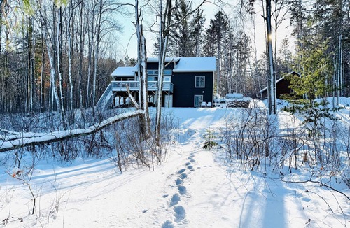 Stone Lake Cabin | Pet-Friendly Lakeside Lodge with Kayaks and Canoe!