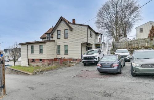 Malden Apartment | Pet-Friendly Malden Apartment: 7 Mi to Boston!