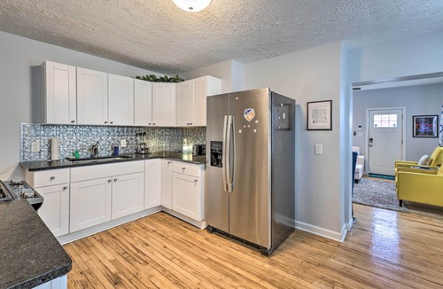 Northside House | Pet-Friendly Pad w/Fire Pit ~ 5 Mi to Cincy!