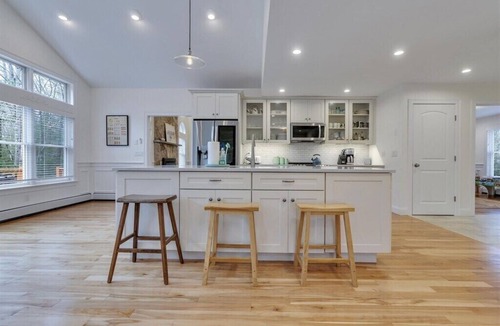 Kennebunkport House | Pet Friendly! Perfectly Located in Kennebunkport!