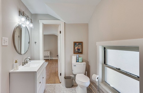 Shelbyville House | Pet-Friendly Shelbyville Home w/ Fire Pit!