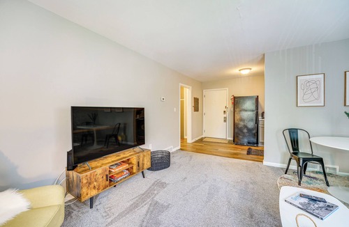 Wyandotte Apartment | Pet-Friendly Wyandotte Apt Near Bishop Park!