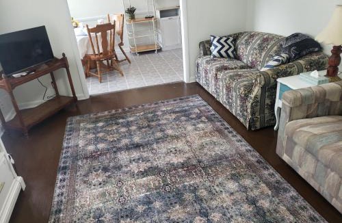 Tulsa House | Pete's Place - quiet beautiful 3 bedroom in the heart of tulsa